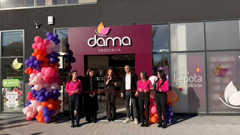 Nova Dama drogerija u Dadi Plaza kompleksu na Starom Aerodromu
